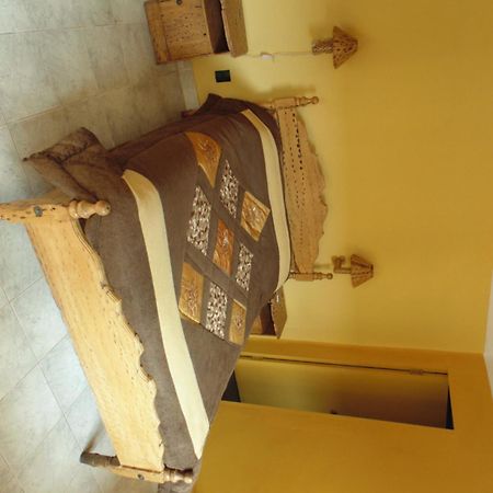 Hostal Coronel Pedro Arraya Tupiza Bagian luar foto