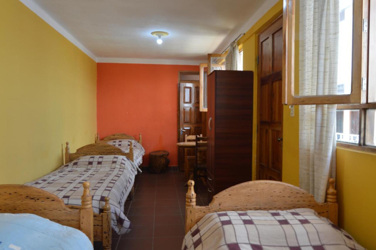 Hostal Coronel Pedro Arraya Tupiza Bagian luar foto