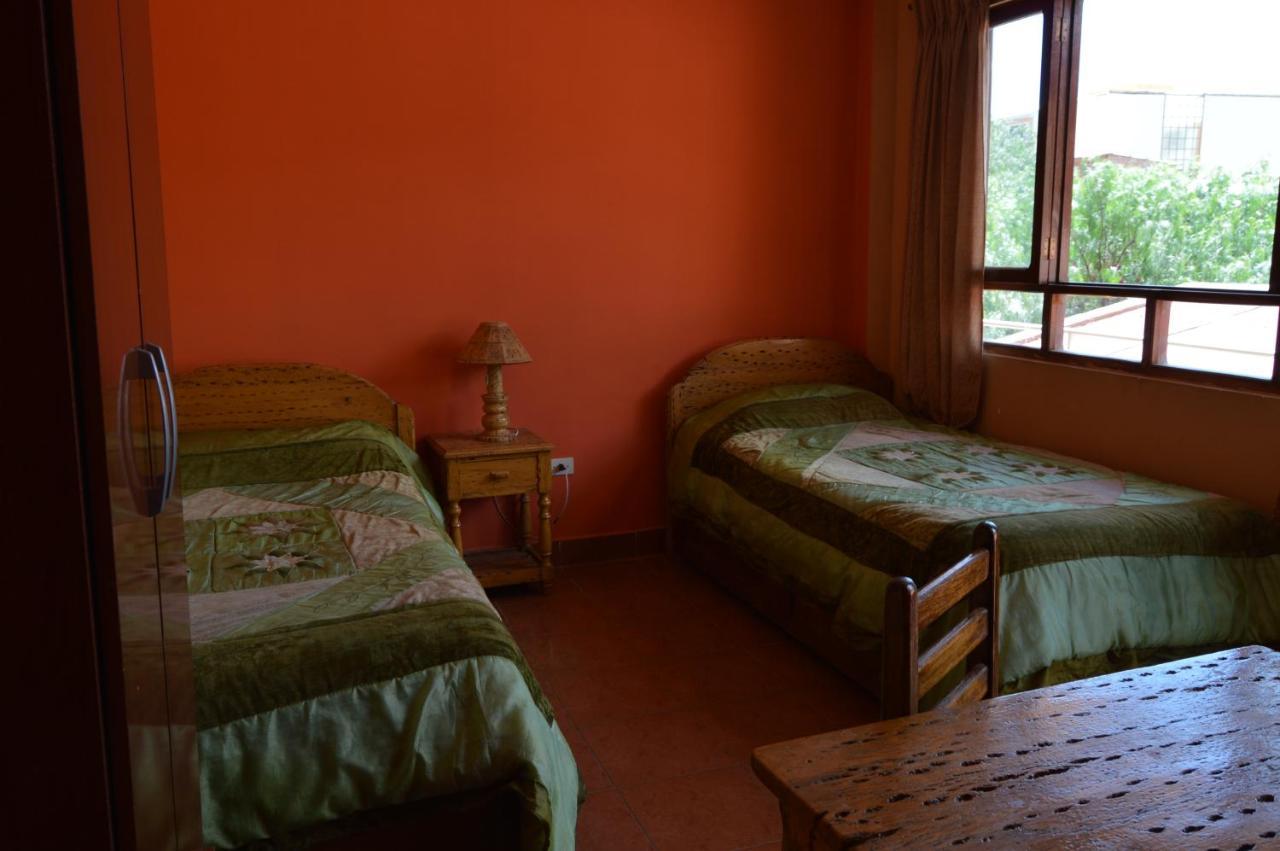 Hostal Coronel Pedro Arraya Tupiza Bagian luar foto