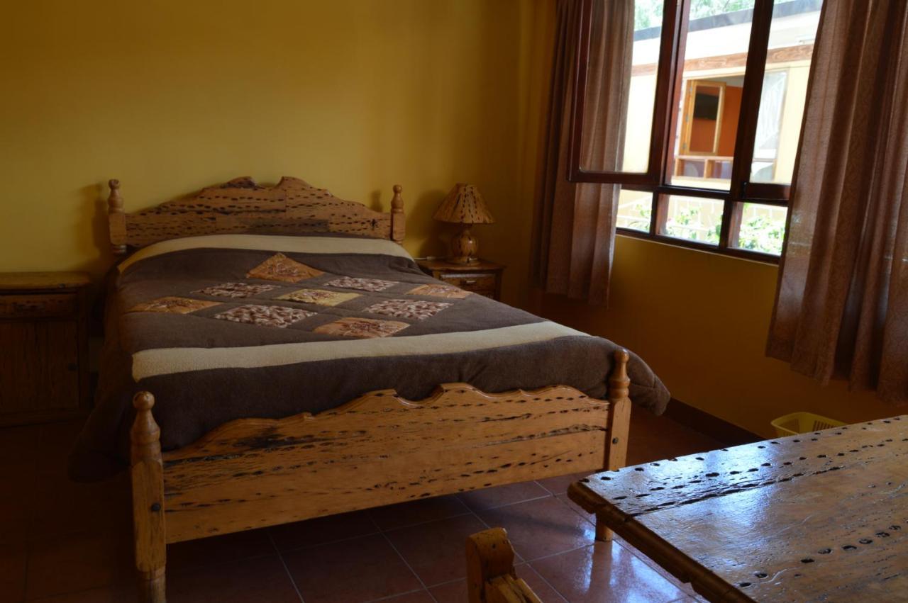 Hostal Coronel Pedro Arraya Tupiza Bagian luar foto